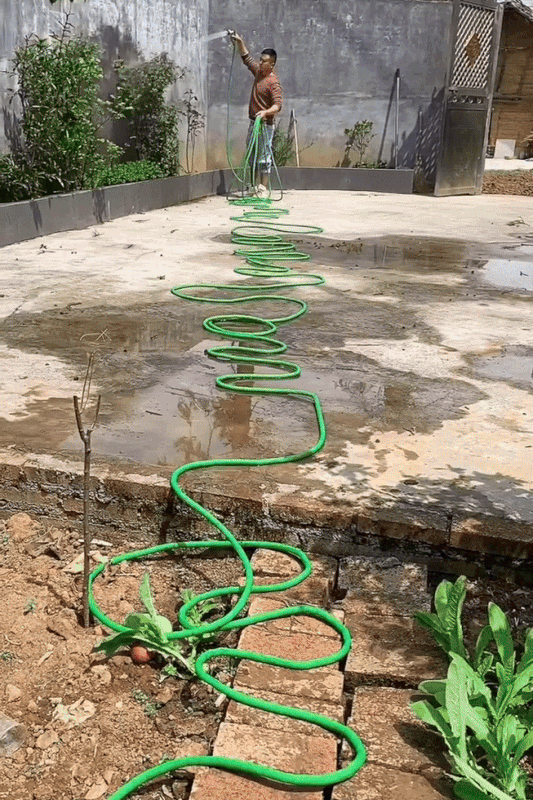 Heavy Duty Expandable Garden Hose with 2 Connectors