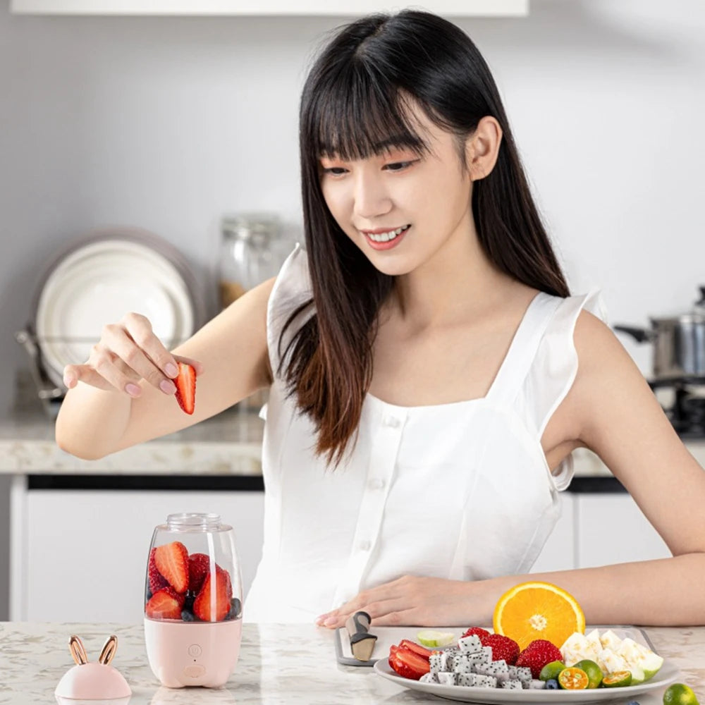 ABHI 330ML Portable Blender with Lid Stainless Blades